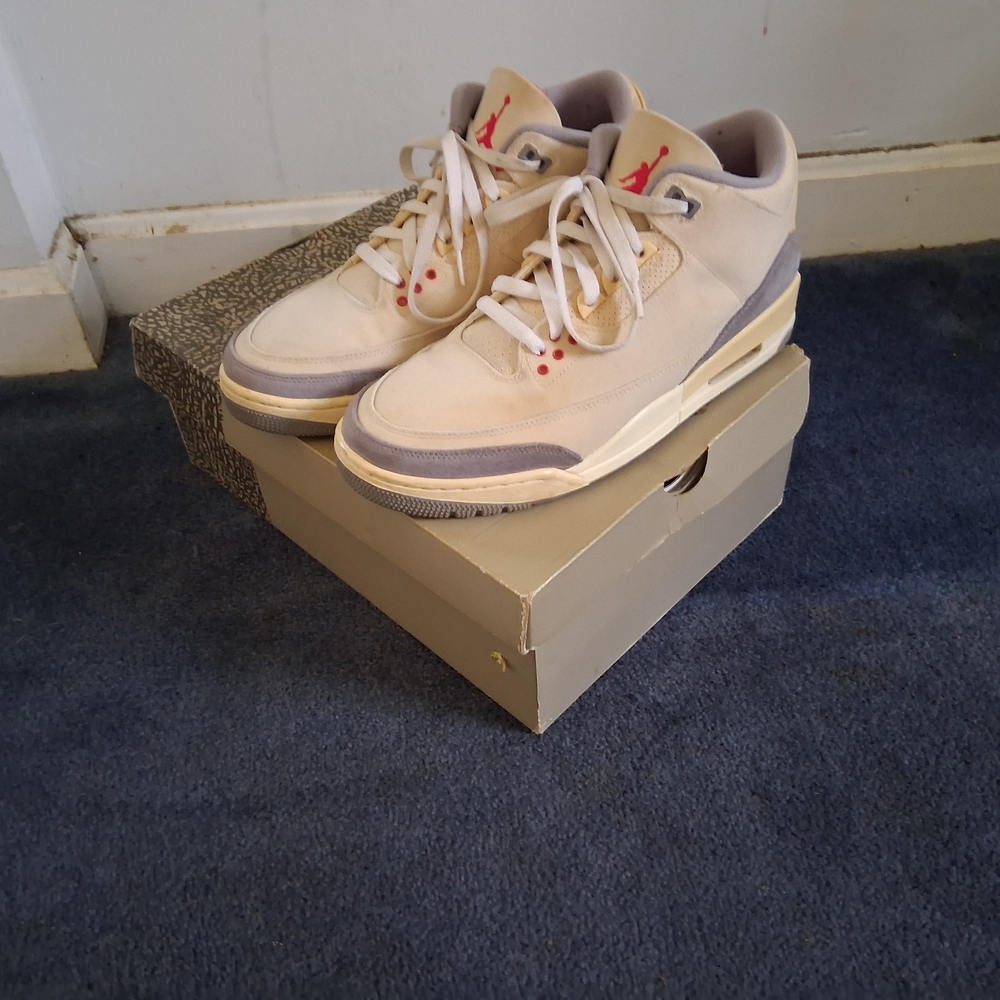 Size 11 Retro 3s